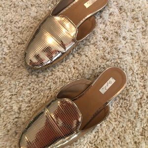 Gold mules